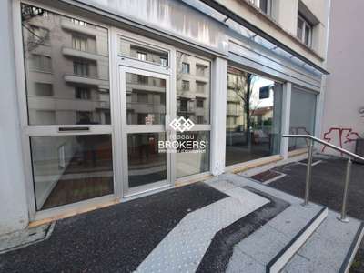 Local commercial à vendre à Chambéry / proche gare