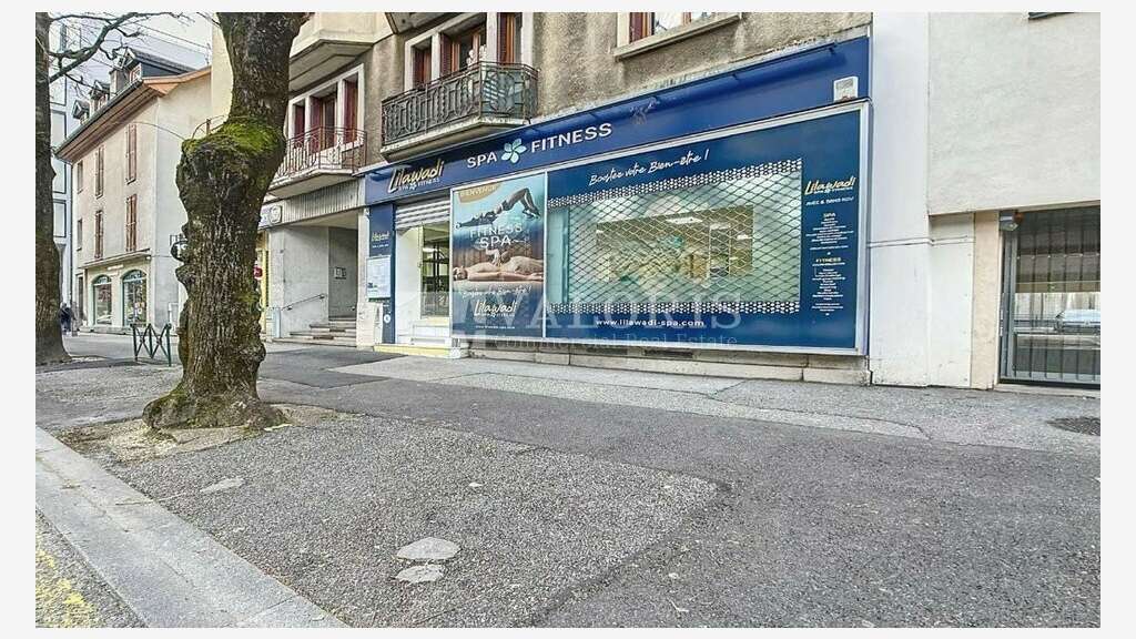 AV local d'exception 503m² au centre de Chambéry