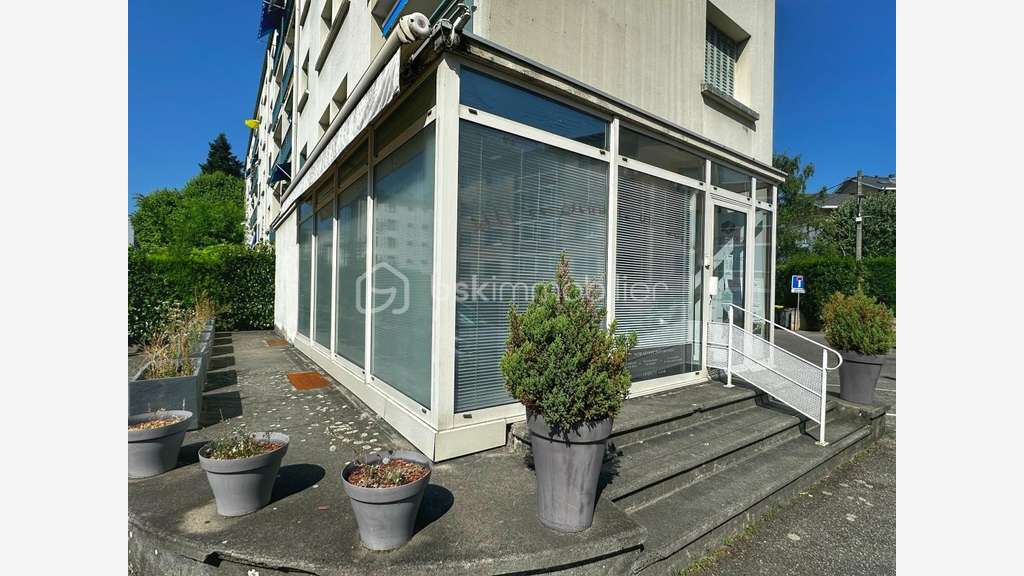 Local 71m² secteur Mérande à Chambéry