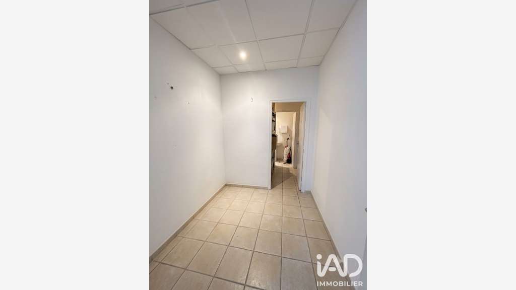 Local commercial à Chanceaux-sur-Choisille