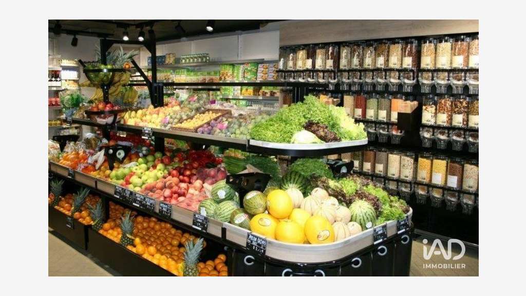 Vente murs commerciaux supérette à Changé