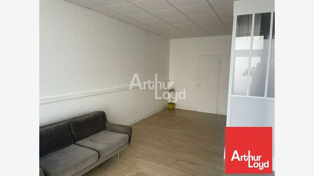 Vente local commercial de 47.32m² à Chantonnay