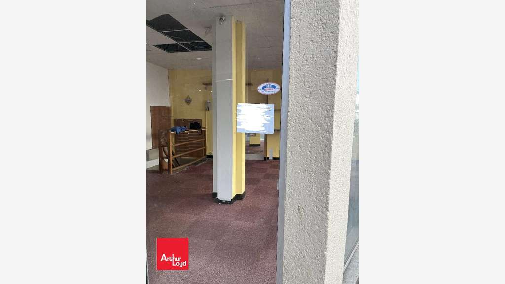 A vendre local commercial 80m² à Chartres centre