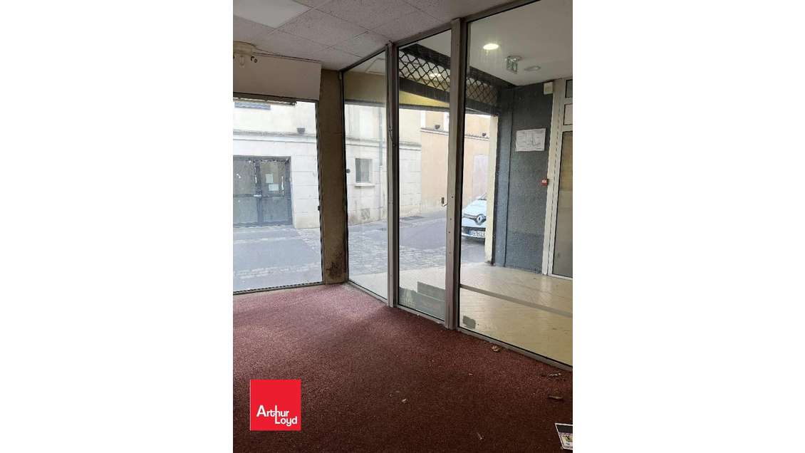 A vendre local commercial 80m² à Chartres centre