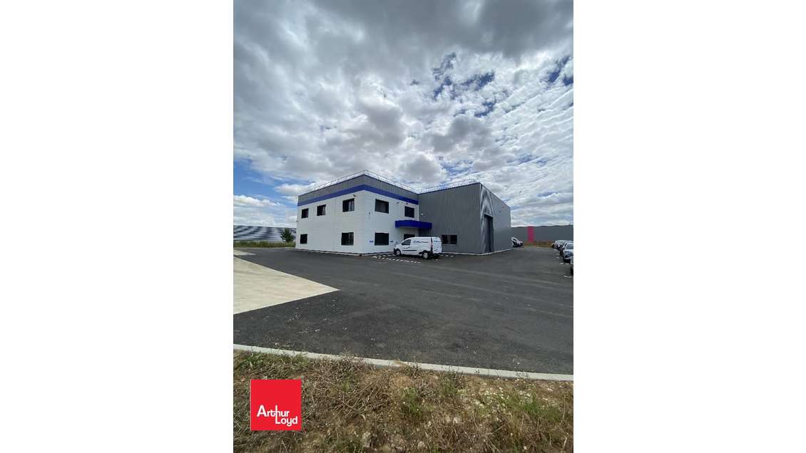 A vendre bâtiment d'activité Z.A. Chartres Est