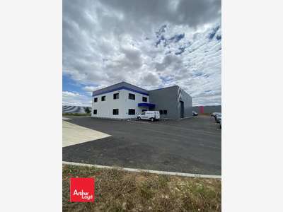 A vendre bâtiment d'activité Z.A. Chartres Est
