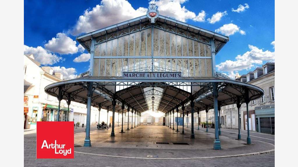A vendre boutique de 113m² à Chartres centre