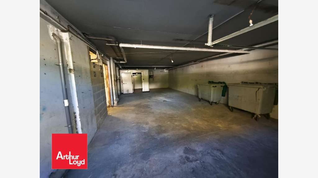A vendre local commercial de 115m² à Chartres