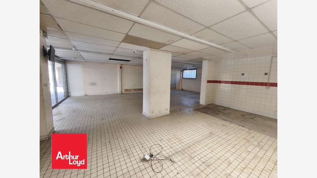 A vendre local commercial de 115m² à Chartres