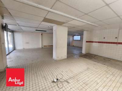 A vendre local commercial de 115m² à Chartres