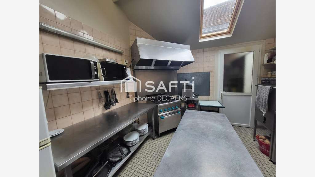 bâtiment bar restaurant, avec ou sans fond de 