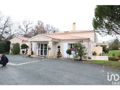 Vente Locaux commerciaux - Boutiques à Châteaubernard