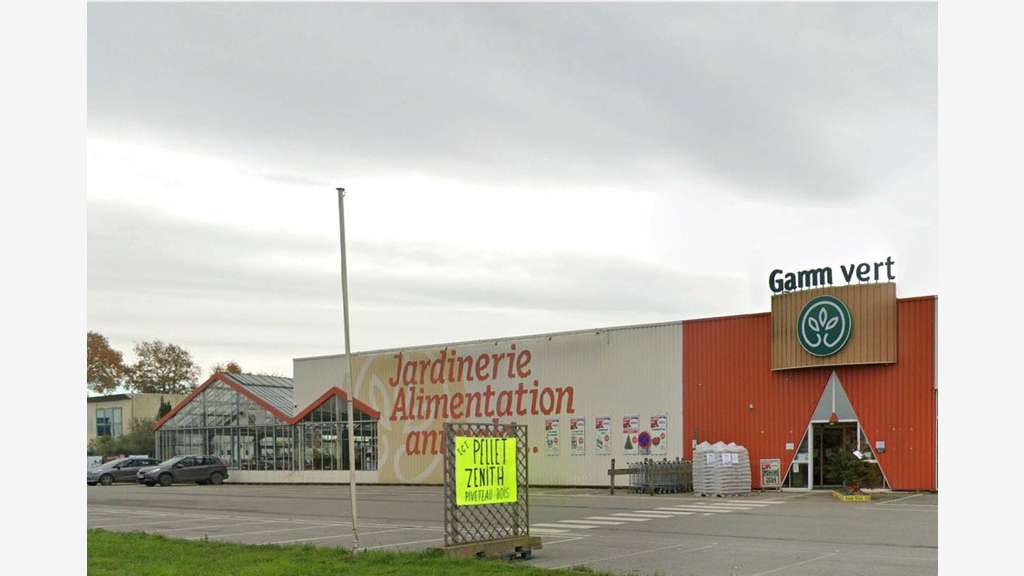 Local 1750m² zone commerciale Chateaubriant