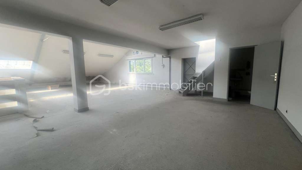 Vente immeuble professionnel de 844m² Châteauroux