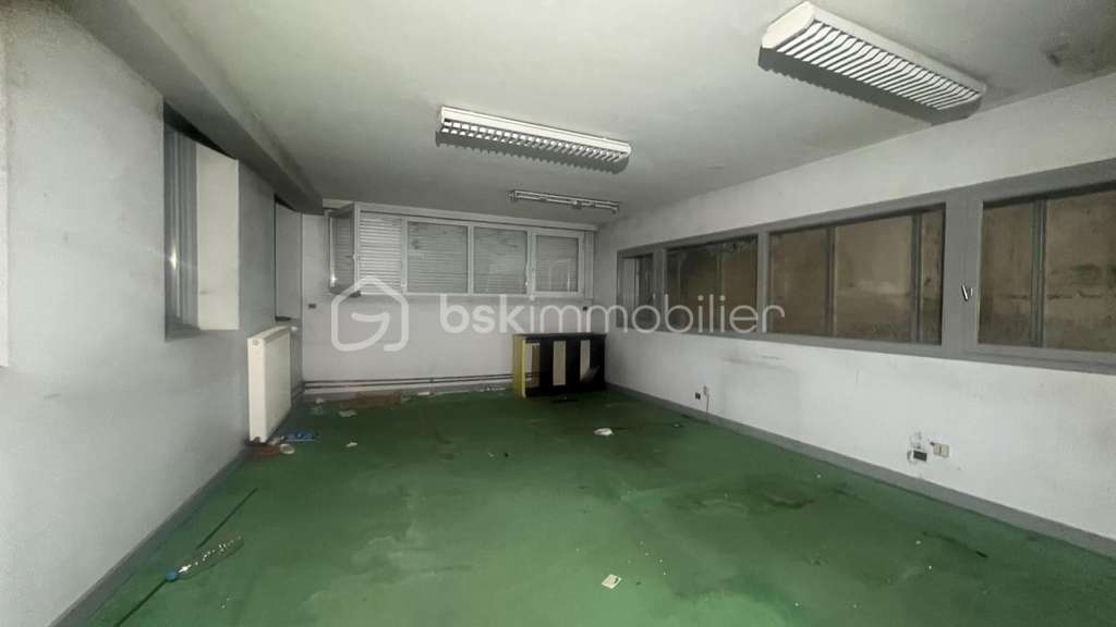 Vente immeuble professionnel de 844m² Châteauroux