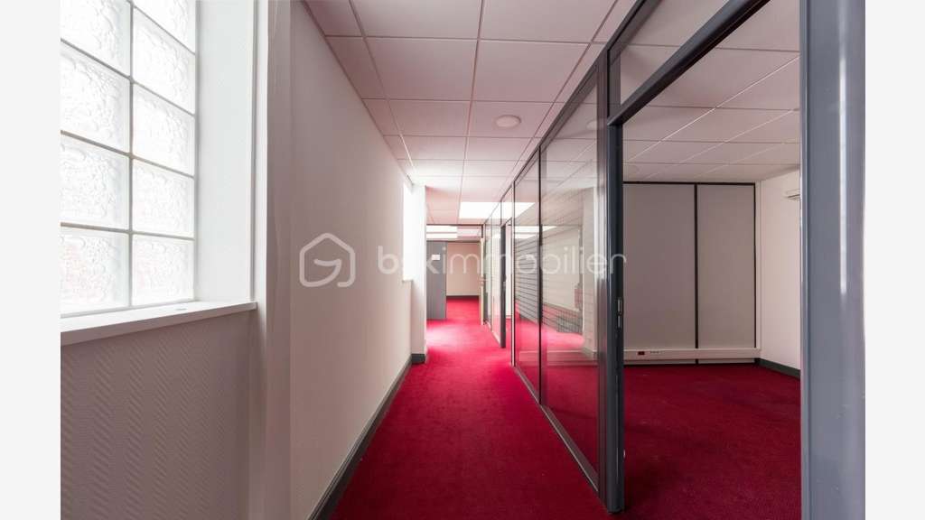 AV local commercial / bureaux 200m² à Châteauroux