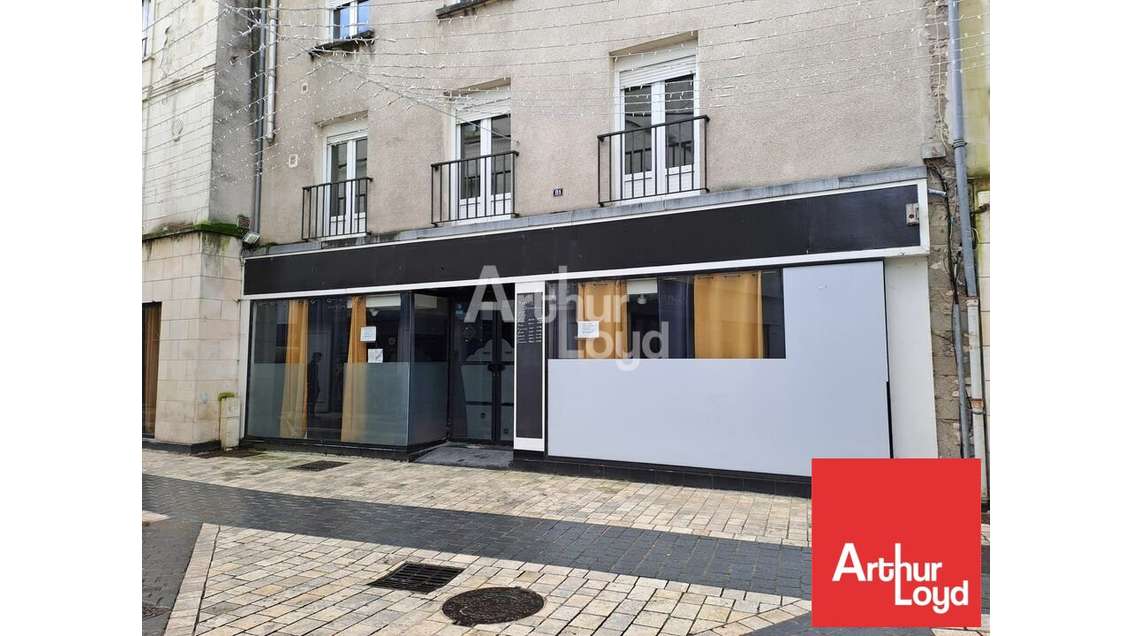 CHATELLERAULT - LOCAL COMMERCIAL à vendre