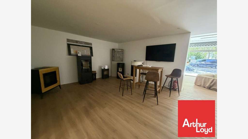 Vente local excellente visibilité à Châtellerault