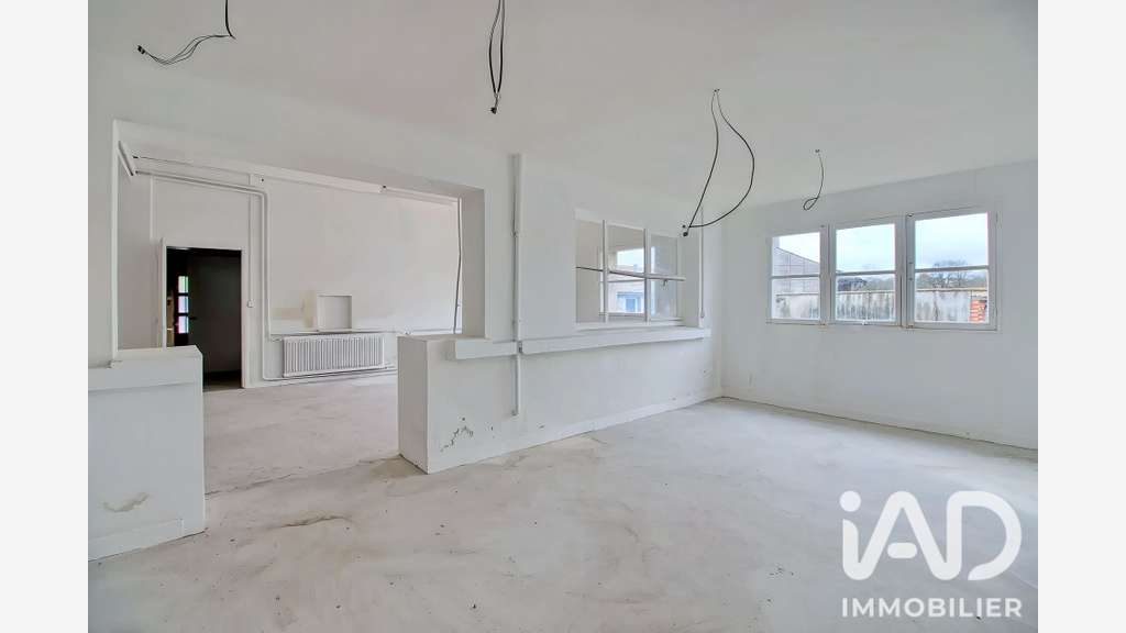 Cède ensemble immobilier 310m² à Châtillon-Coligny