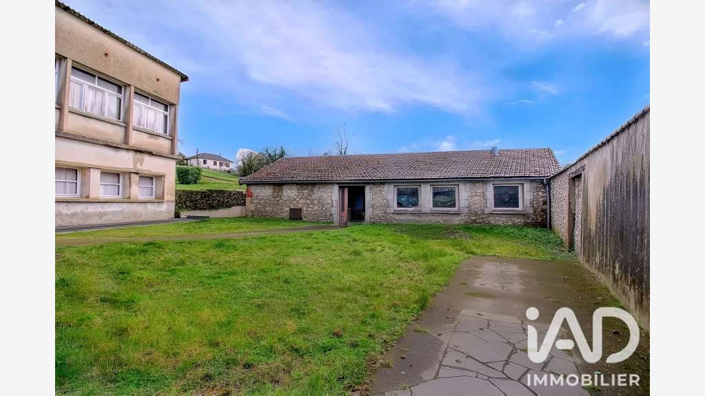 Cède ensemble immobilier 310m² à Châtillon-Coligny