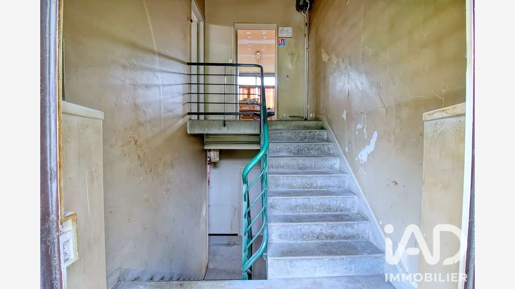 Cède ensemble immobilier 310m² à Châtillon-Coligny