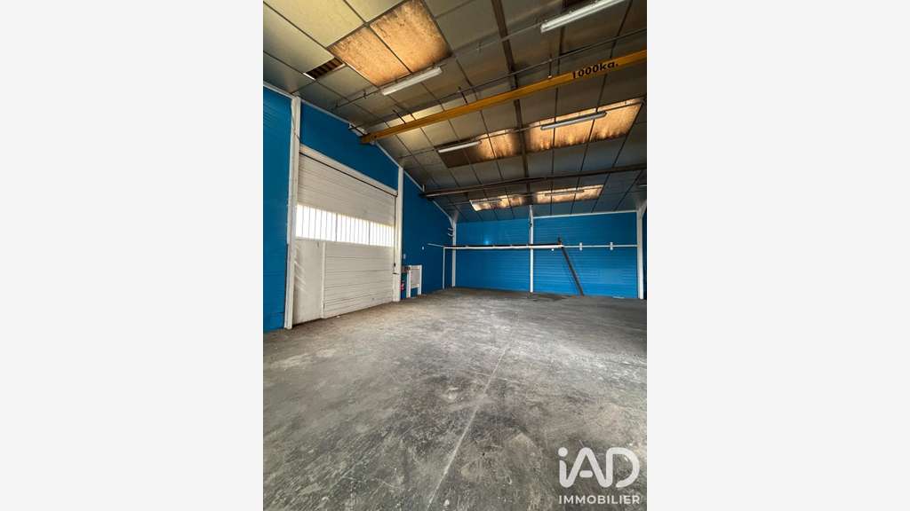 Vente local commercial 773m² à Châtillon-sur-Loire