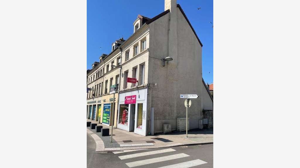 Local commercial en centre ville de Châtillon sur 