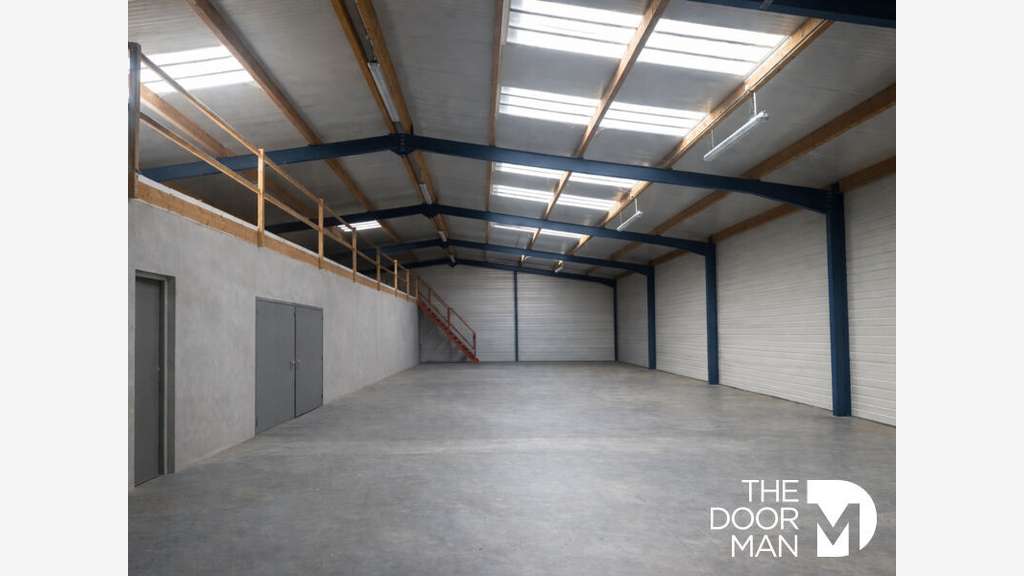 Vente locaux commerciaux 470m² à Chaumes en Retz