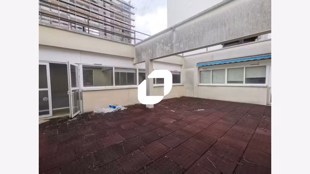 Vente Local commercial 487m² Chaville