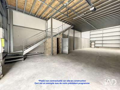 Vente local neuf 170m² à Chevry-Cossigny