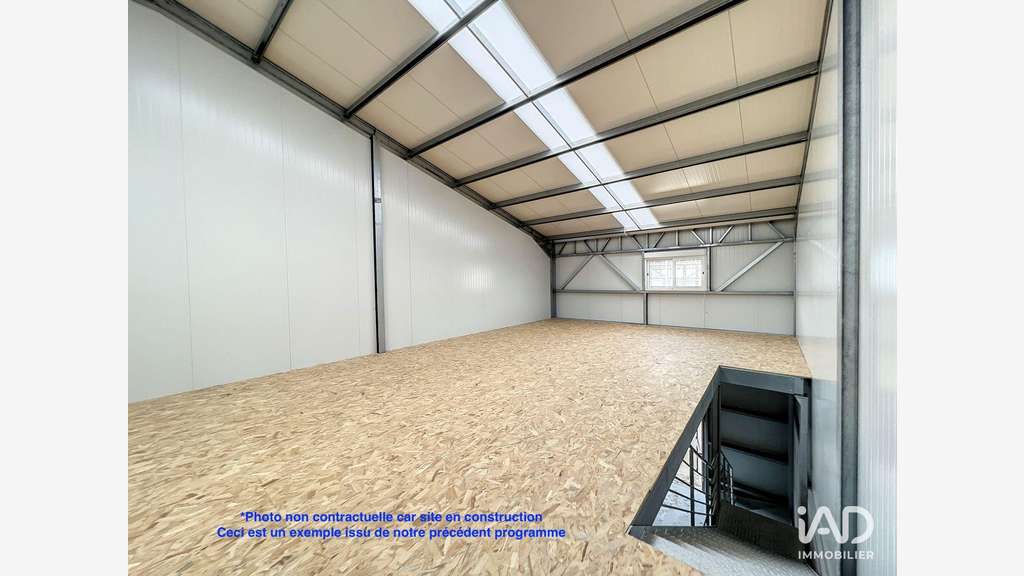 Vente local neuf 162m² à Chevry-Cossigny