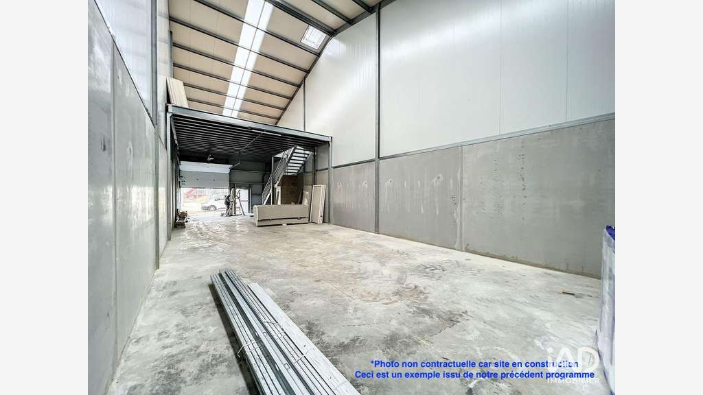 Vente local neuf 162m² à Chevry-Cossigny