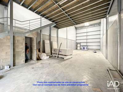 Vente local neuf 162m² à Chevry-Cossigny