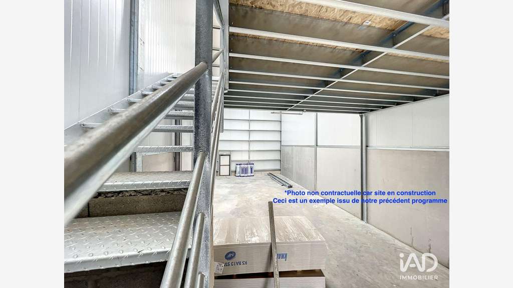 Vente local neuf 162m² à Chevry-Cossigny