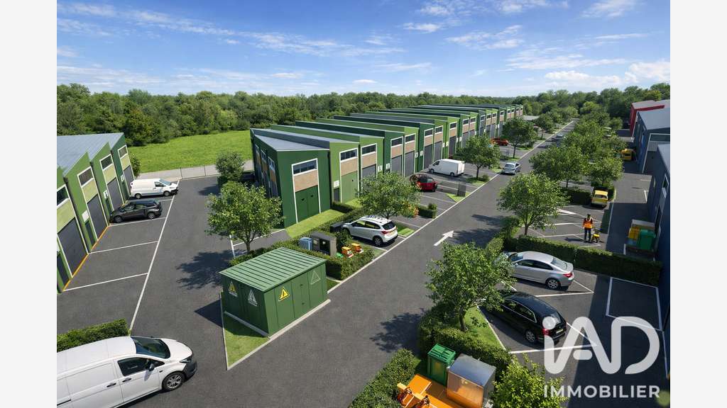 Vente local d'activité de 114m² à Chevry-Cossigny