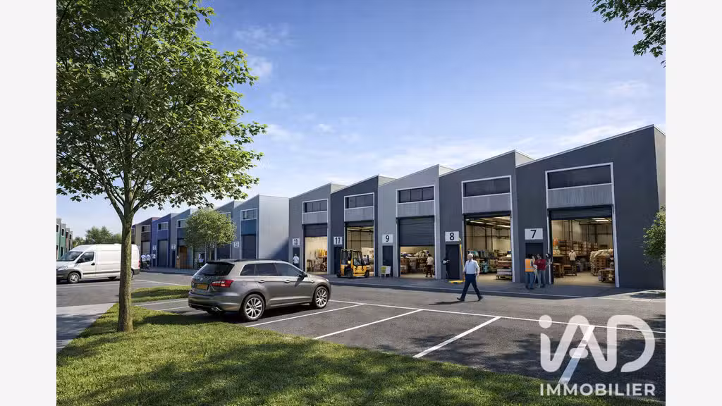 Vente local d'activité de 114m² à Chevry-Cossigny