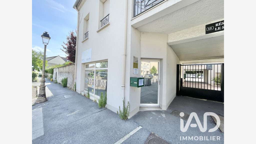 Vente local commercial de 77m² RDC Chilly-Mazarin