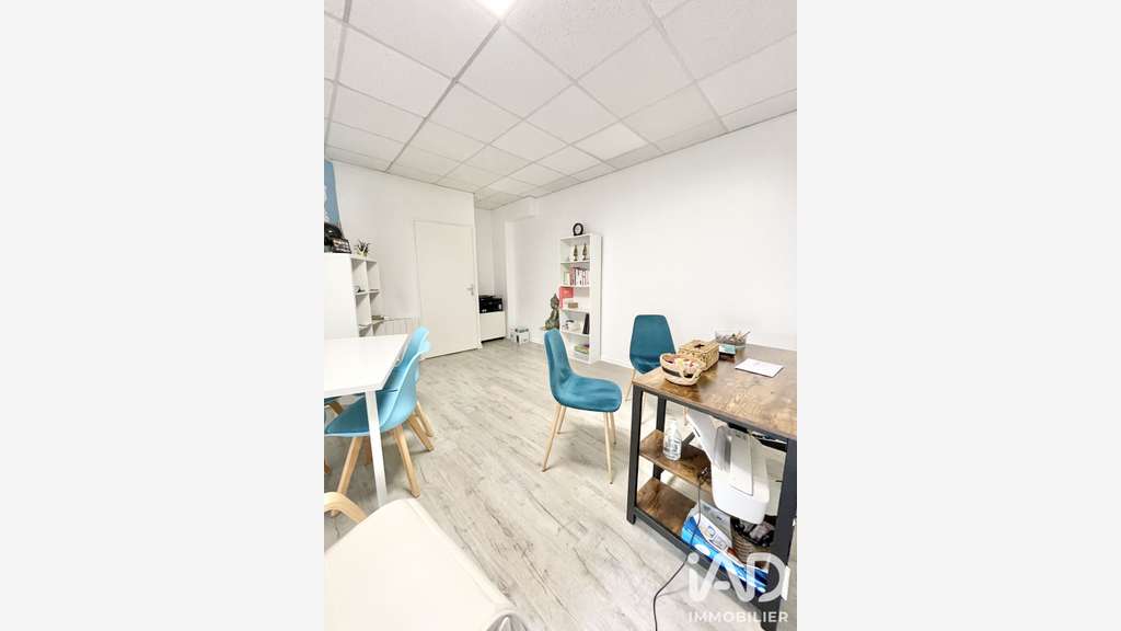 Vente local commercial de 77m² RDC Chilly-Mazarin