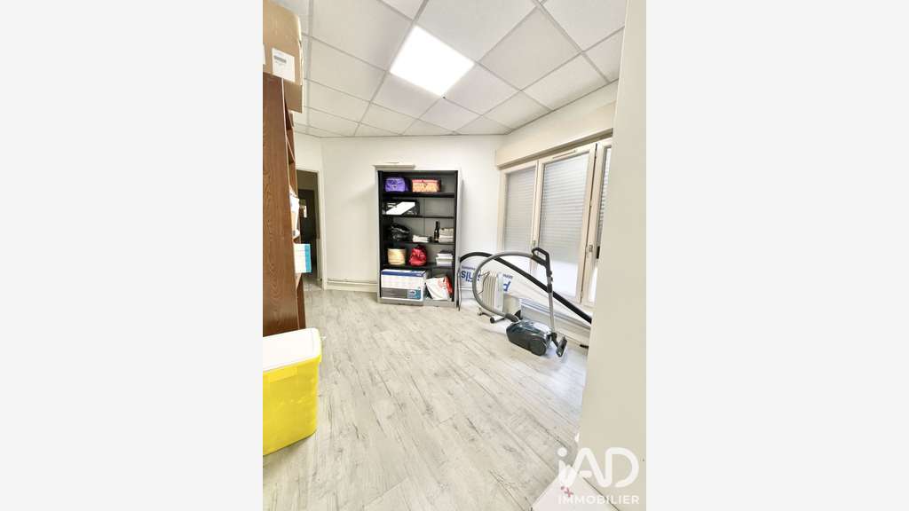 Vente local commercial de 77m² RDC Chilly-Mazarin