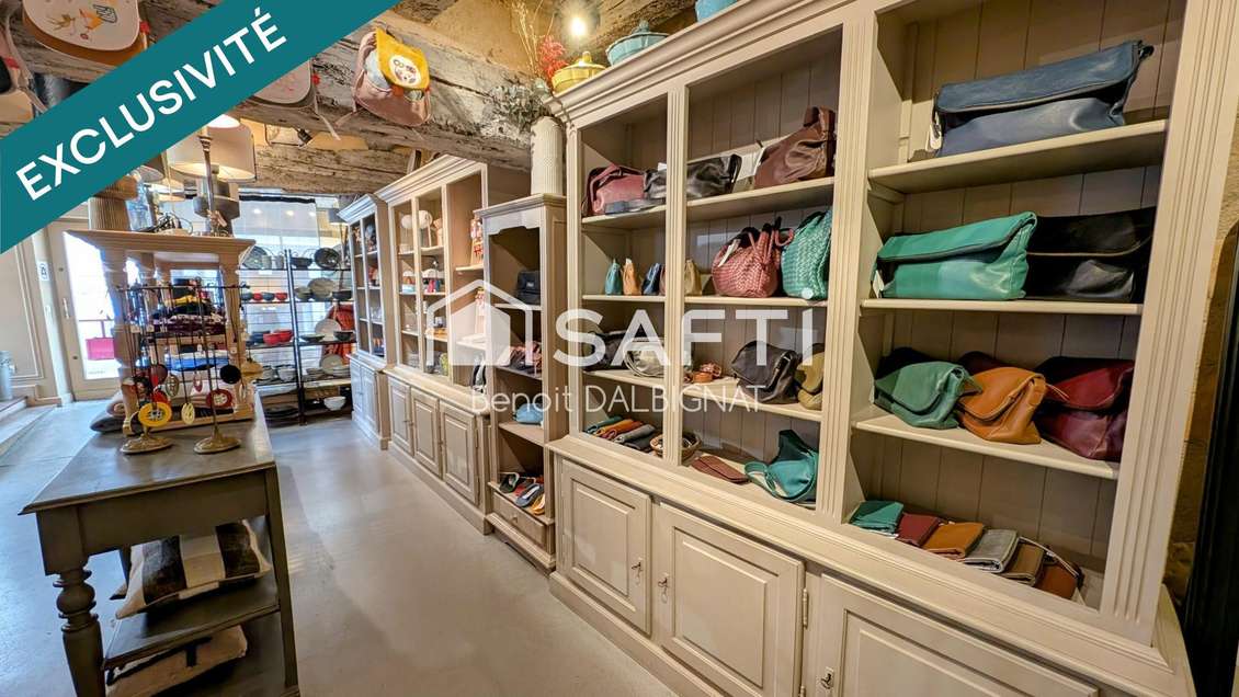 Vente commerce de prestige au cœur de Chinon