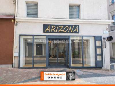 Vente local 138m² angle de rue hypercentre Cholet