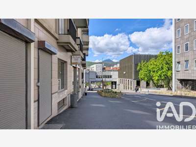 Vente local commercial 100m² à Clermont-Ferrand