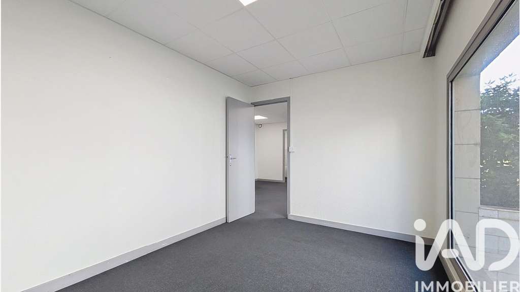 Vente local commercial 100m² à Clermont-Ferrand