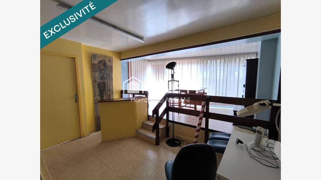 Local commercial, profession libéral emplacement 