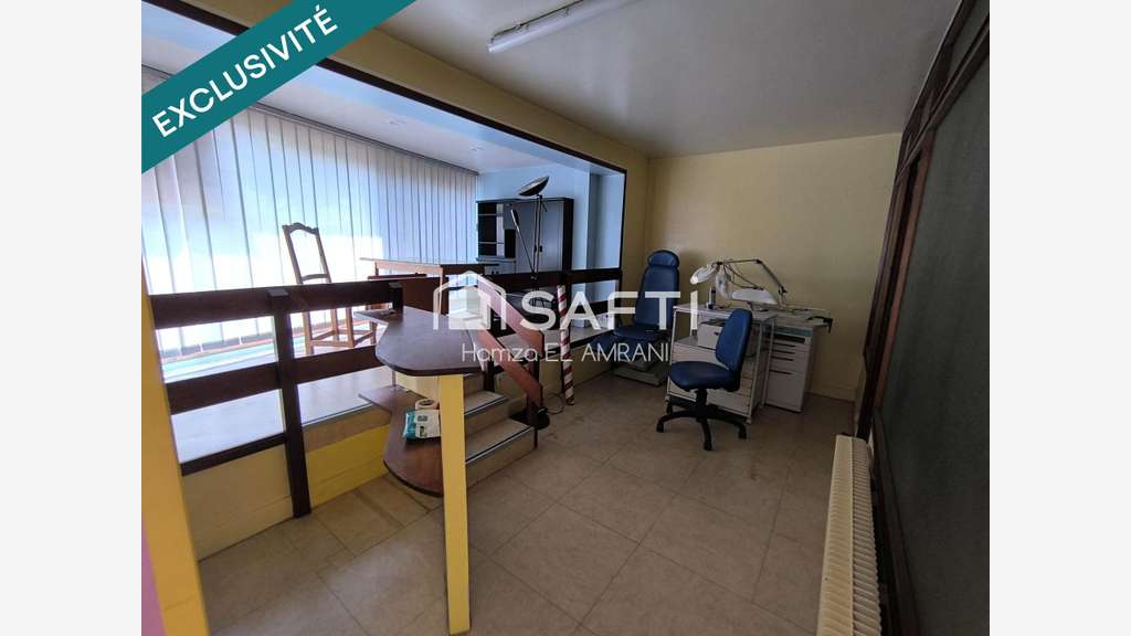 Local commercial, profession libéral emplacement 