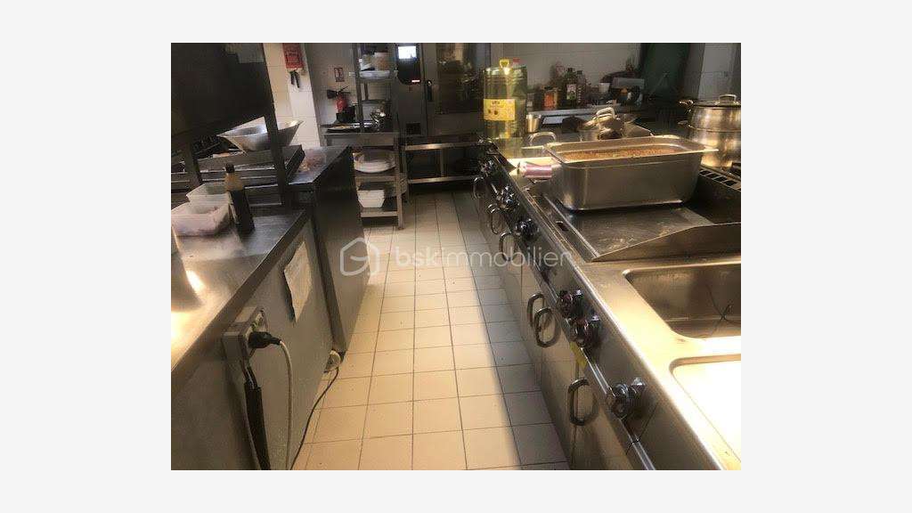 Vente boutique restauration 315m² à Paris Clichy