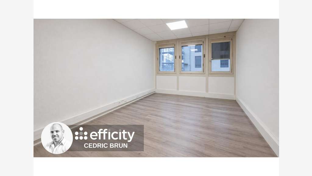 Vente local commercial 97m² centre-ville de Cluses