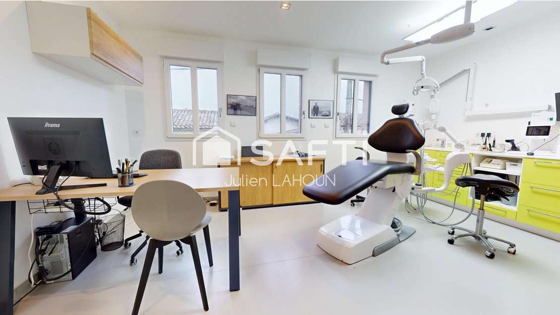 Av locaux professionnels 97m² Cognac rue Gratelot