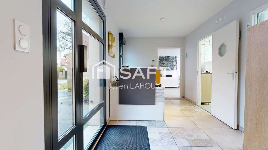 Av locaux professionnels 97m² Cognac rue Gratelot