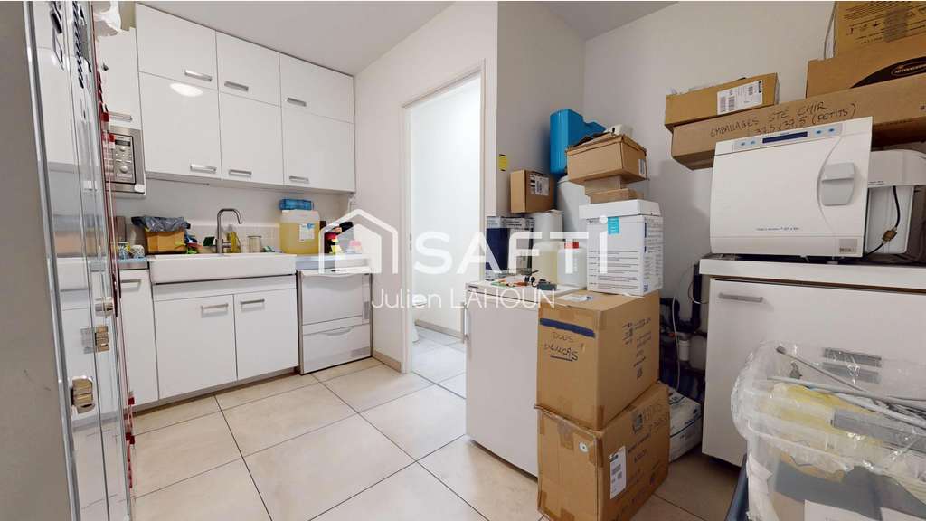 Av locaux professionnels 97m² Cognac rue Gratelot